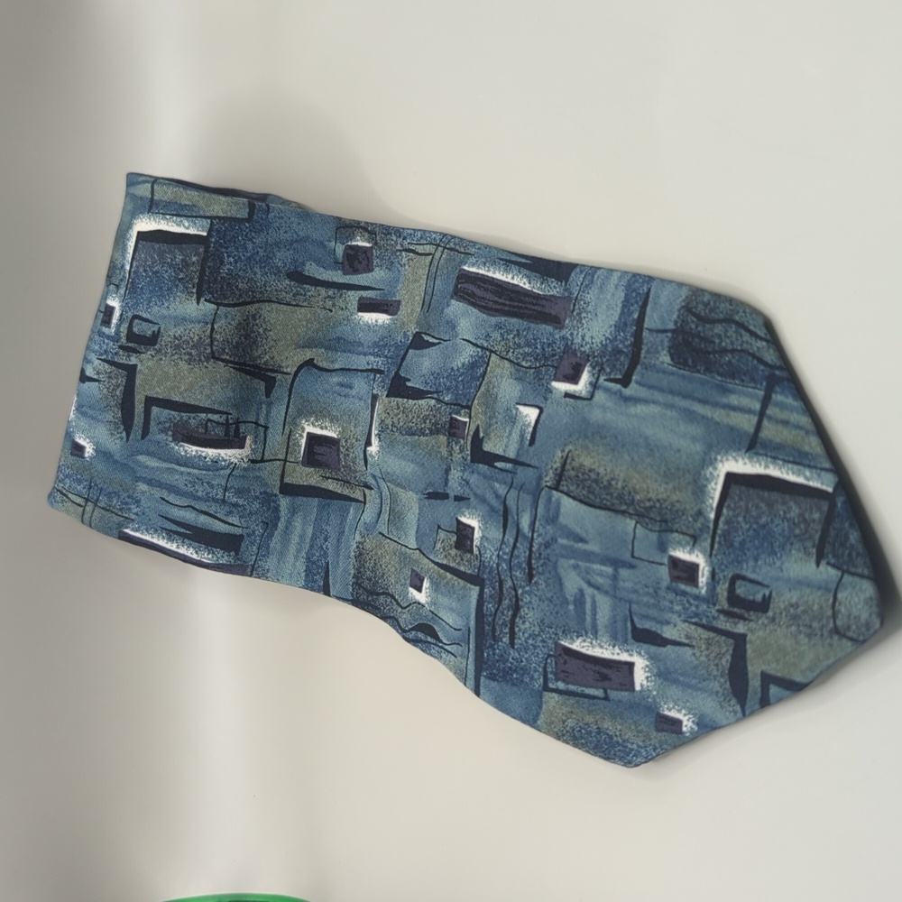 CHAMPAGNE Neck Tie COCKTAIL COLLECTION 100% Silk Made in USA